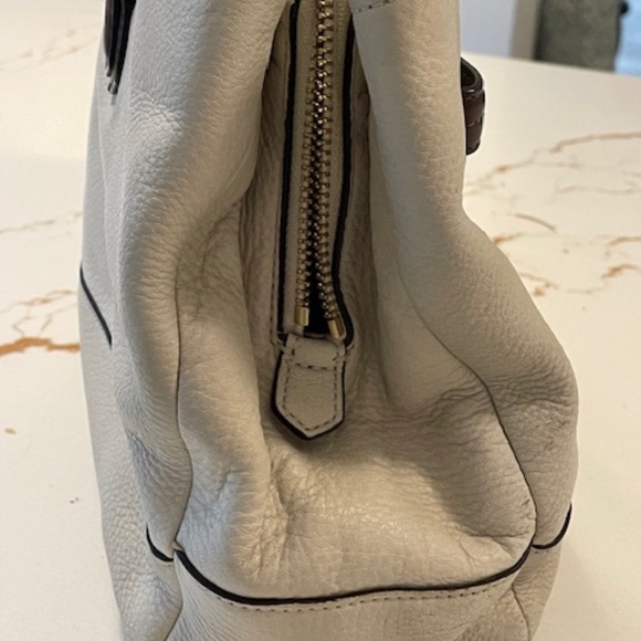 Cream and brown leather Coach bag - Picture 3 of 7